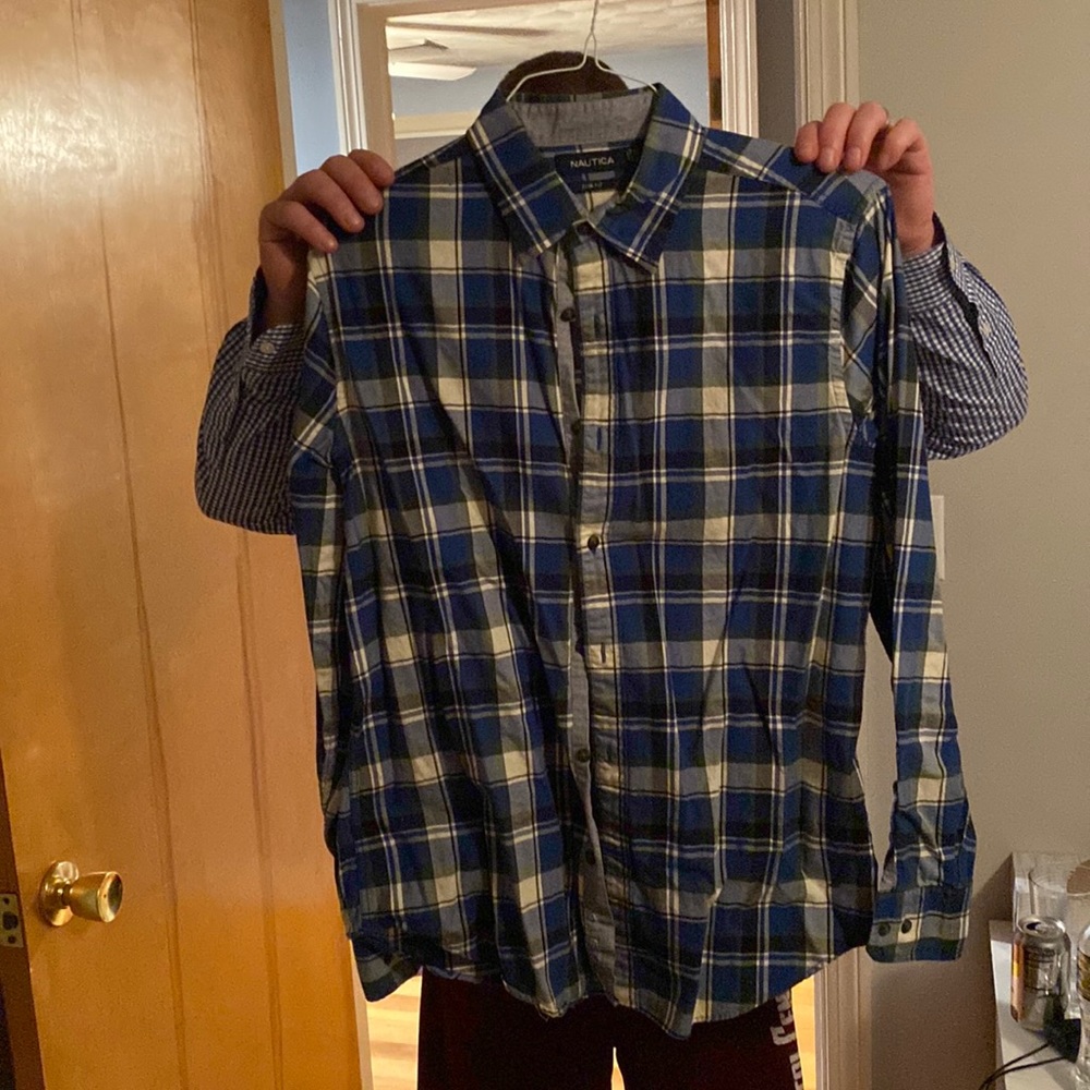 Nautica Mens button down shirt.